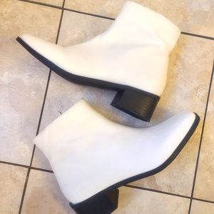 Mod Rubi White Booties Spring 2022